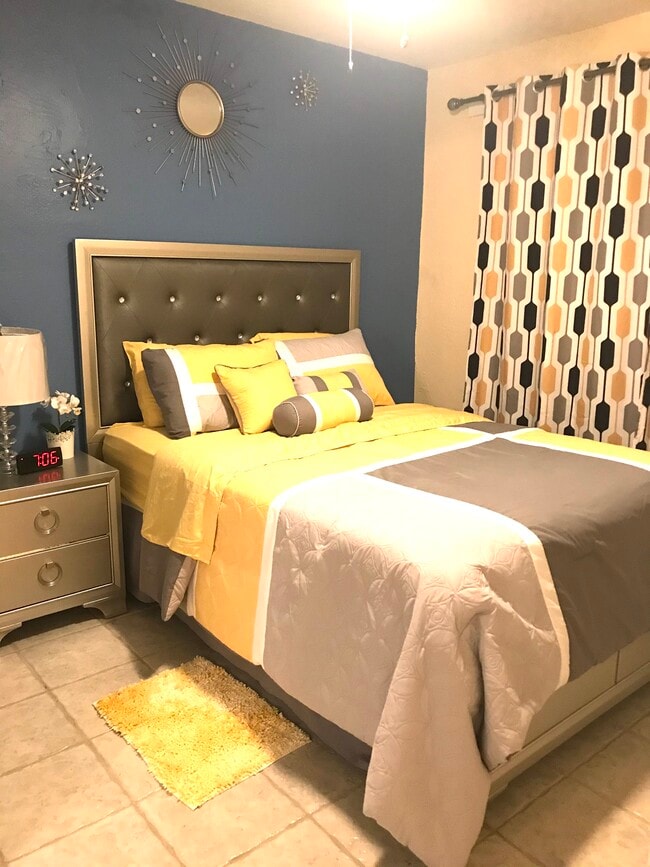 Photo - 209 NW 10th St Unidad 2