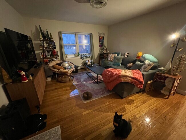 Photo - 65 Chiswick Rd Unit 7