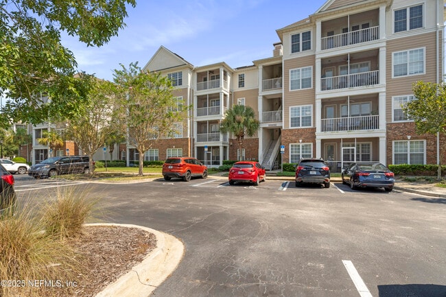 Building Photo - 11251 Campfield Dr Unit 2410 Rental