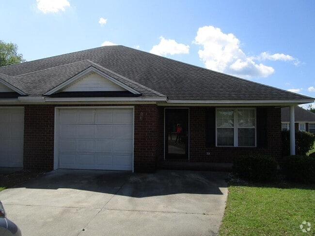 Building Photo - 20 Brushwood Ct Rental