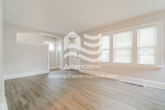 Photo - 1222 Brown St
