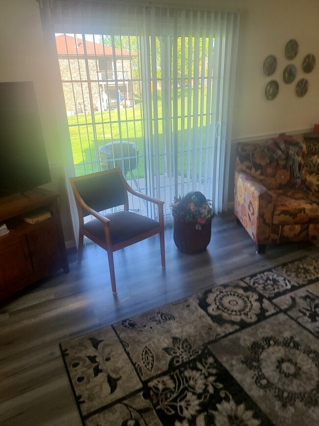 Photo - 107 Diego Ct Unit A