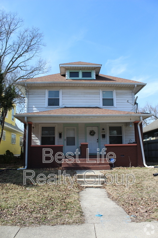 Building Photo - 1214 N Oakland Ave Rental