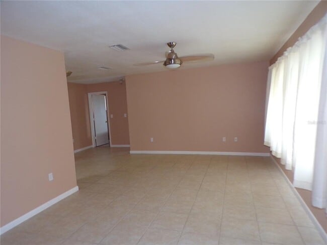 Photo - 4117 Harbor Blvd