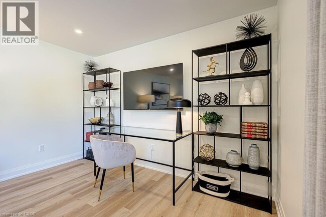 Photo - 1456 Olga Dr Unité 2