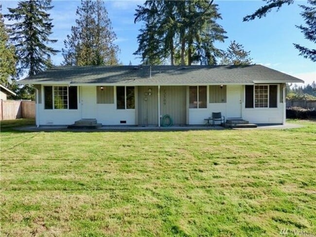 Building Photo - PM112 Unit B