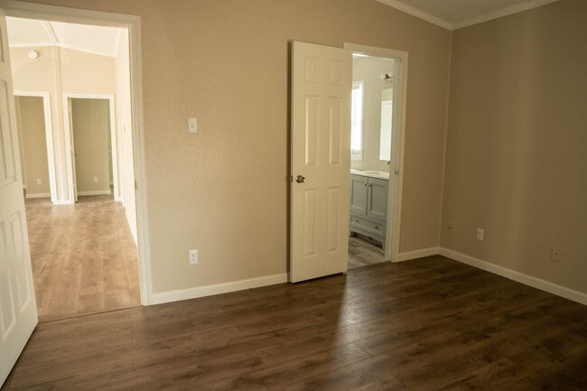 Photo - 13753 Biggs St