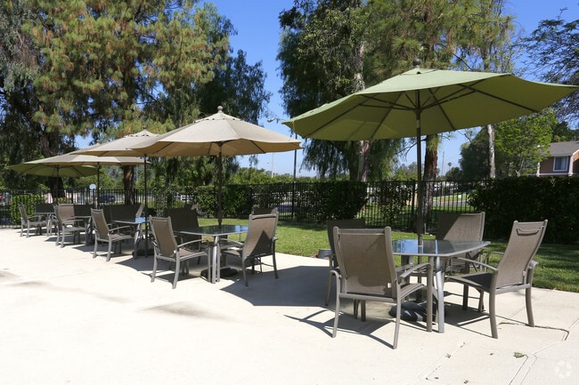 Canyon Crest Village Apartments For Rent in Riverside, CA