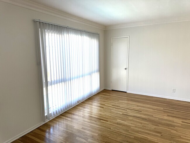 Photo - 4445 Murietta Ave Unit #8