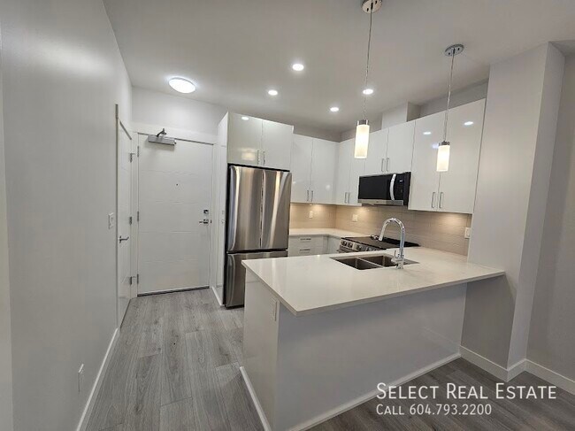 Photo - 33886 Pine St Unit 207