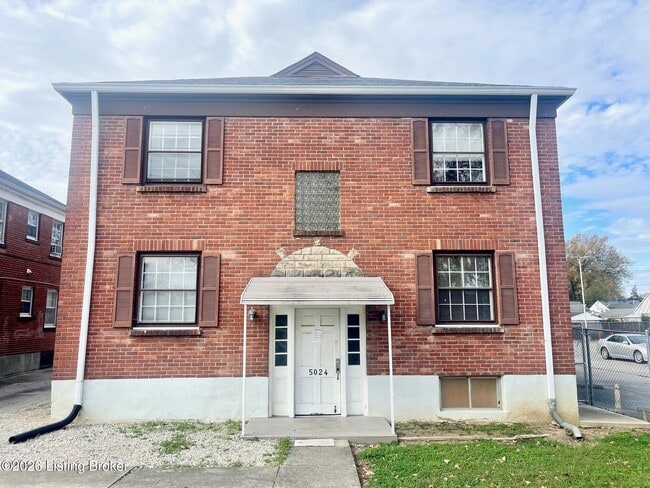 Building Photo - 5024 S 3rd St Unit 3C