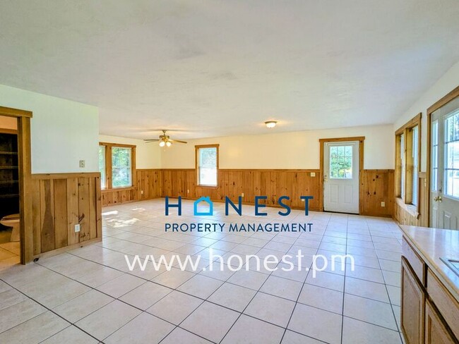 Photo - 22 Pleasant Hill Dr