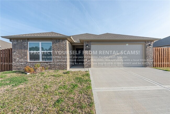 Building Photo - 2932 W Obsidian St