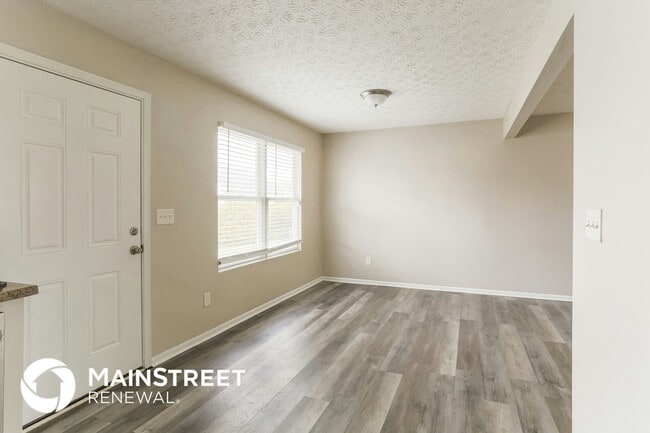 Photo - 3611 Bill of Rights Square