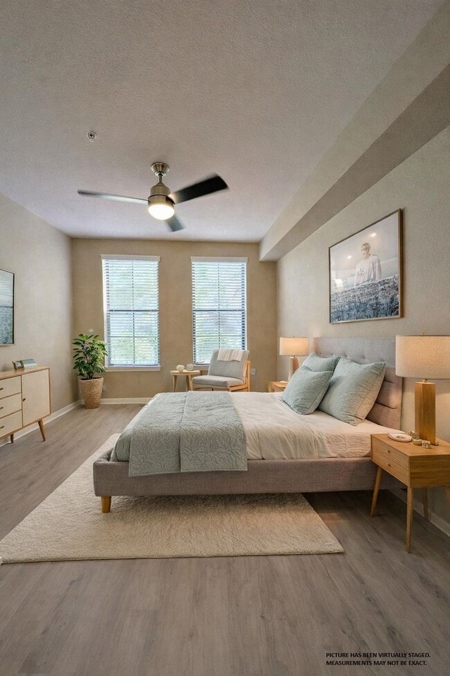Photo - Clean, spacious renovated 1x1 with balconet & washer/dryer