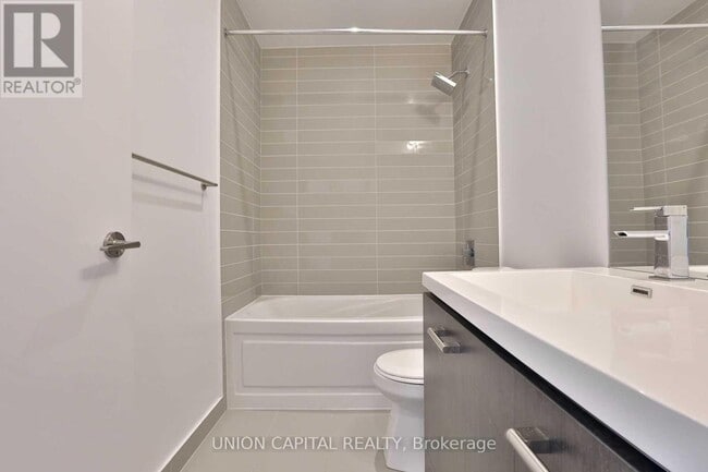 Photo - 87 Peter St Unit 1909