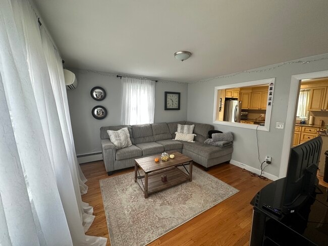 Photo - 65 Sherry Ave