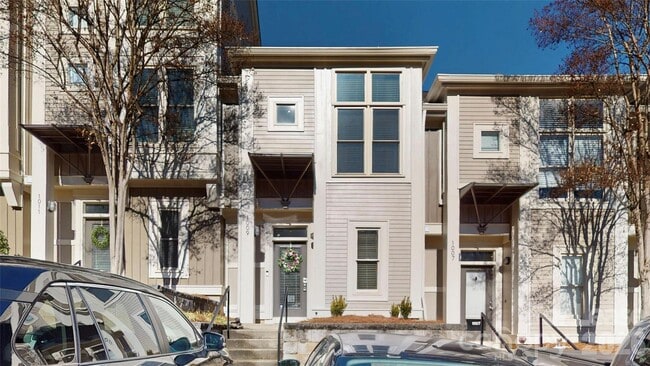 Photo - 1009 Park West Dr