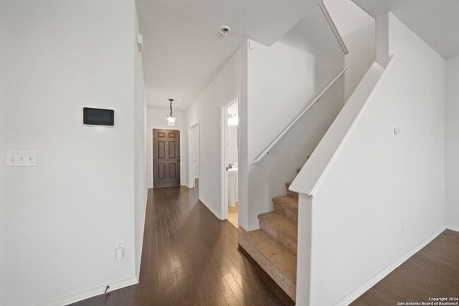 Photo - 9947 Cowboy Ln