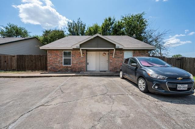 Photo - 311 Kings Way Dr