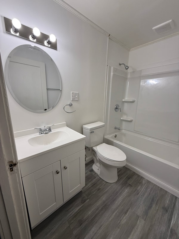 Photo - 2509 Hess Ave