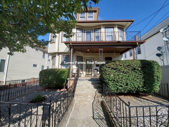 Photo - 11 Bowdoin St