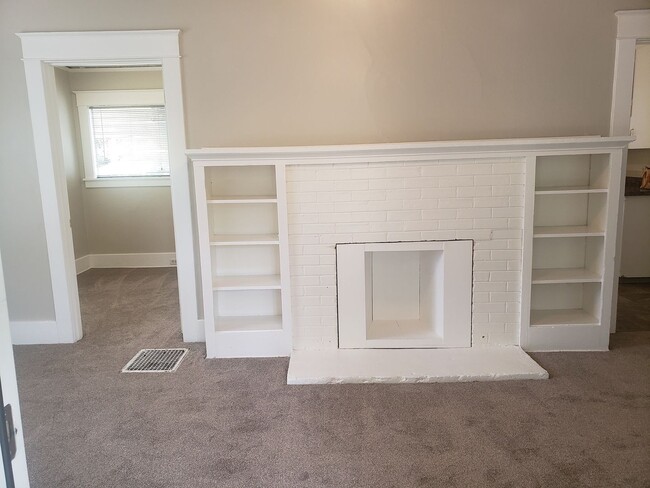 Photo - 1032 NE Madrona St