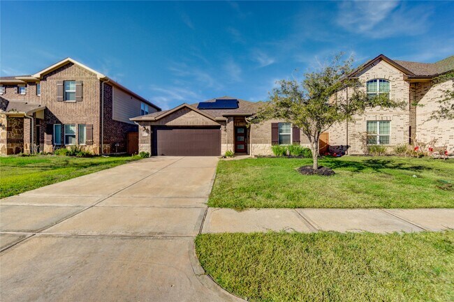 Photo - 1207 Cascade Hls Dr