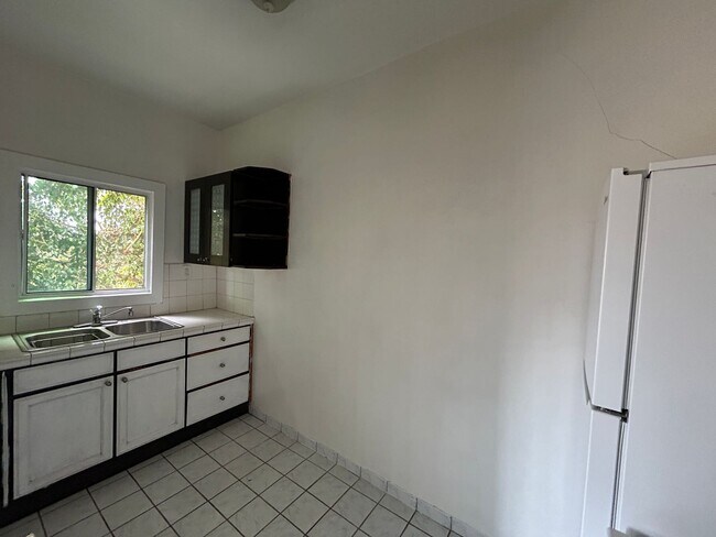 Photo - 1102 S Mariposa Ave Unidad 108