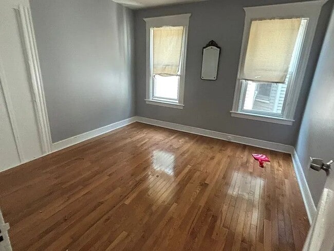 Building Photo - 1079 Kossuth St Unit #2