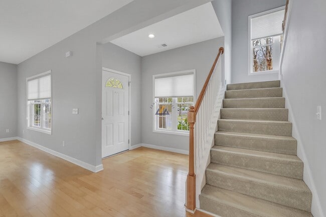 Photo - 76 Westbury Park Way