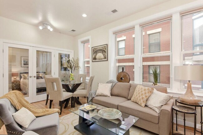 Photo - 1220 13th St NW Unidad ID596P