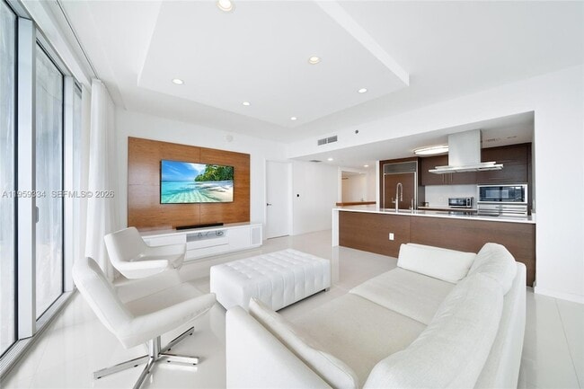 Photo - 495 Brickell Ave Unit 3301