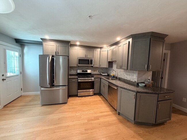 Photo - 46 Church St