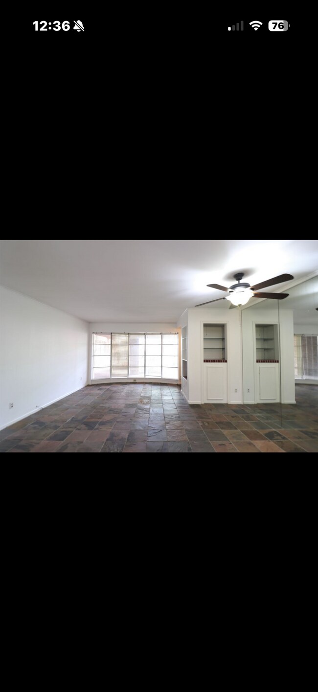 Photo - 2727 Briarhurst Dr Unit 15