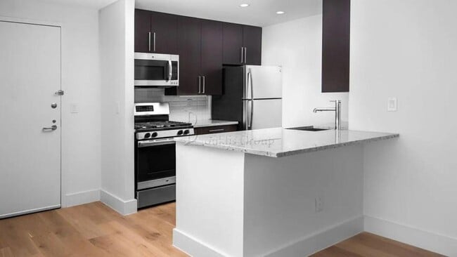 Photo - 2 bedroom in Manhattan NY 10280 Unidad 8L