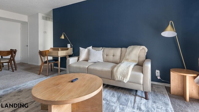 Photo - 1071 Clayton Ln Unit M1406