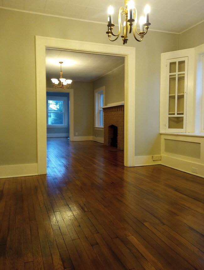 Photo - 1076 Jefferson Ave Unidad 6