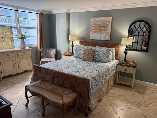 Photo - 6917 Collins Ave Unit 506