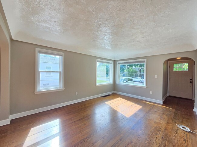 Photo - 11317 E 4th Ave