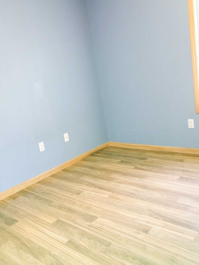 Photo - 5657 Sugarberry Dr SE