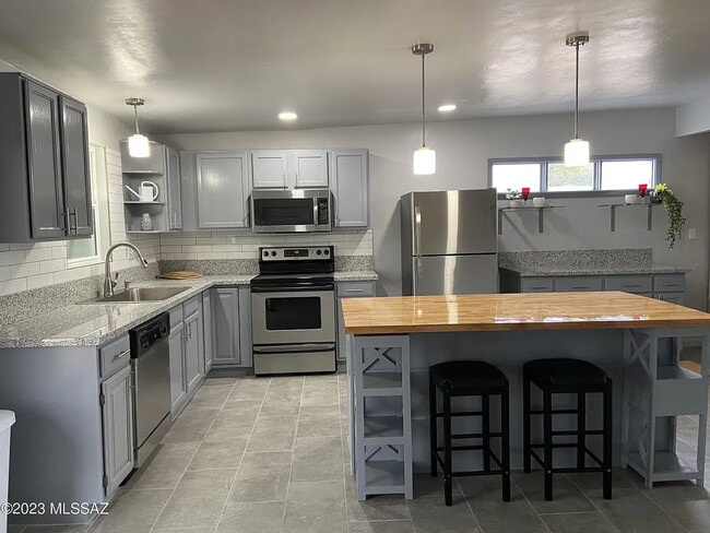 Photo - 9412 E Deer Trail Pl