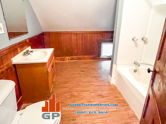 78 Elm St Unit 4