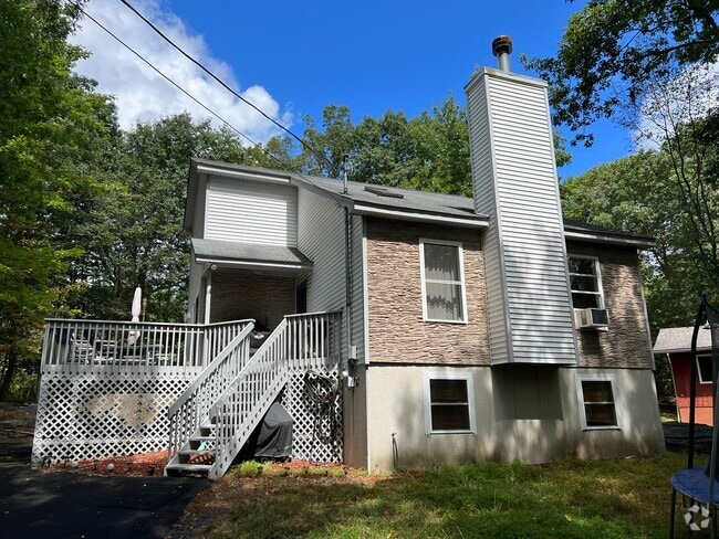 Building Photo - 368 Upper Wild Acrs Dr Rental