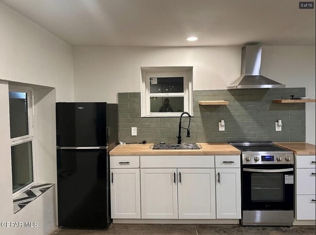 Photo - 2721 Sacramento Ave