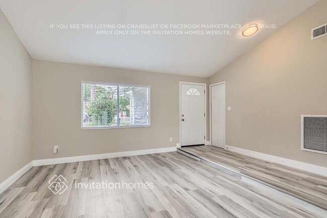 Photo - 6234 Beaumont Ave