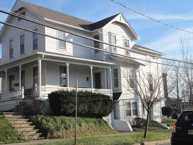 Building Photo - 311 Dryden Rd Unit 5