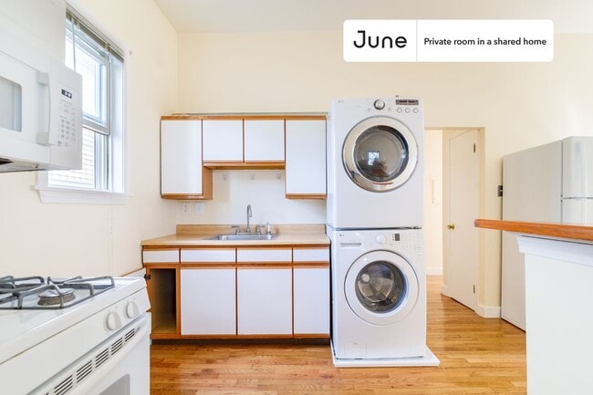 Photo - Room in Shared 2 bed/1 bath home Unit A