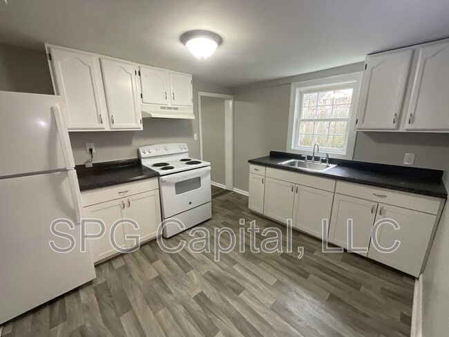 Photo - 224 E Mulberry Ave