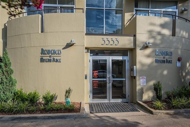 Building Photo - 3333 Darcy St Unit 2210